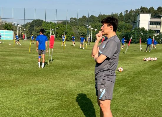 嫩草影院一二三永久在线观看